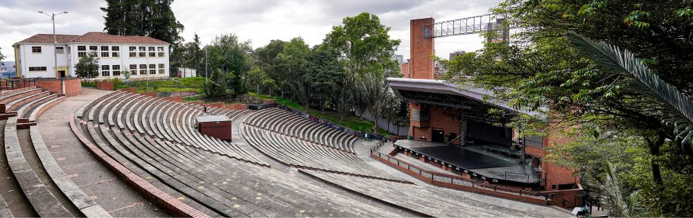 Panorámica-Media Torta