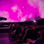Domo del Planetario con obra de arte interactiva