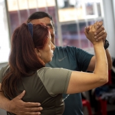 En el Crea Villas del Dorado, el tango se convierte en más que un baile; se transforma en una oportunidad para revivir sueños y construir comunidad. Fotografías por Cristian Martínez - @macapublicidad
