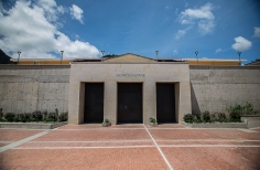 Entrada de la Galería Santa Fe. Archivo Idartes.