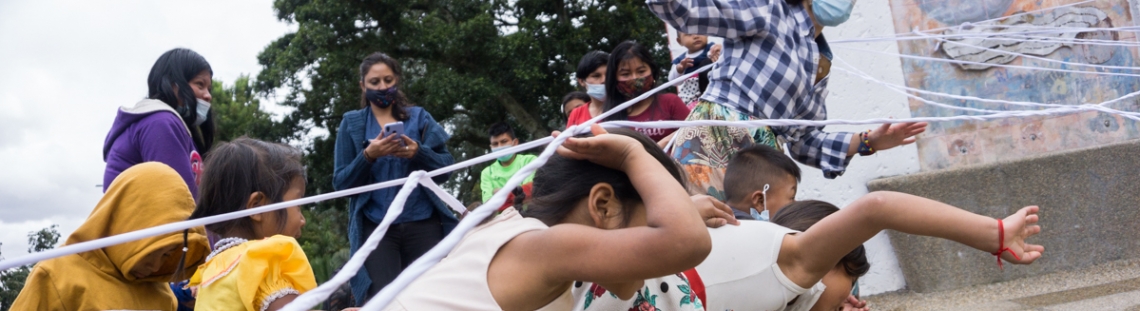 Niños embera en Mumo