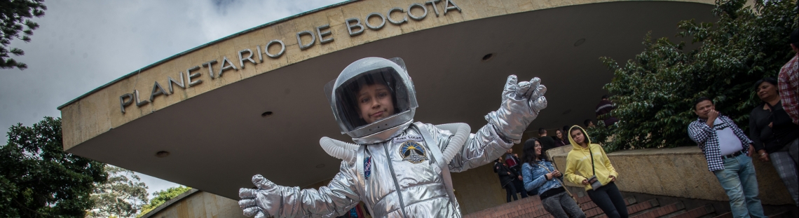 Fachada del Planetario de Bogotá