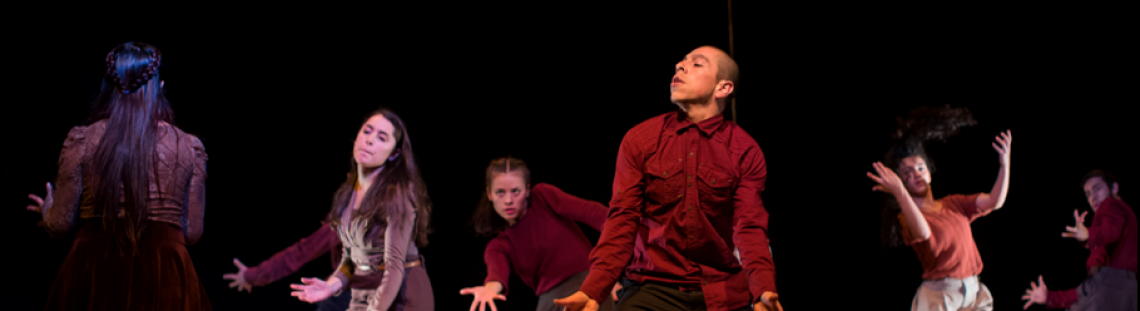 Bailarines en escena