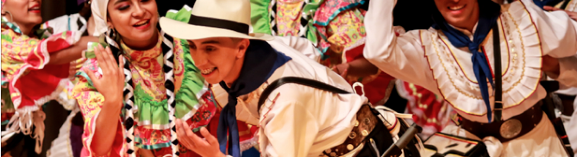 Bailarines en escena