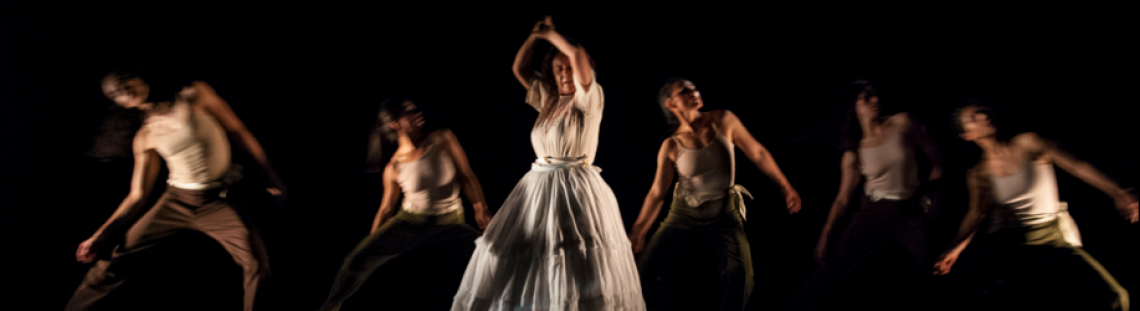 Bailarines en escena