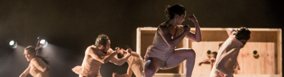 Bailarines en escena