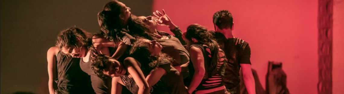 Escoria bajo la piel - escena