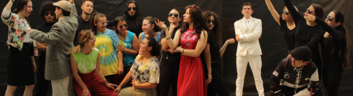 Life Elements en escena
