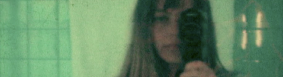 mujer con cámara 