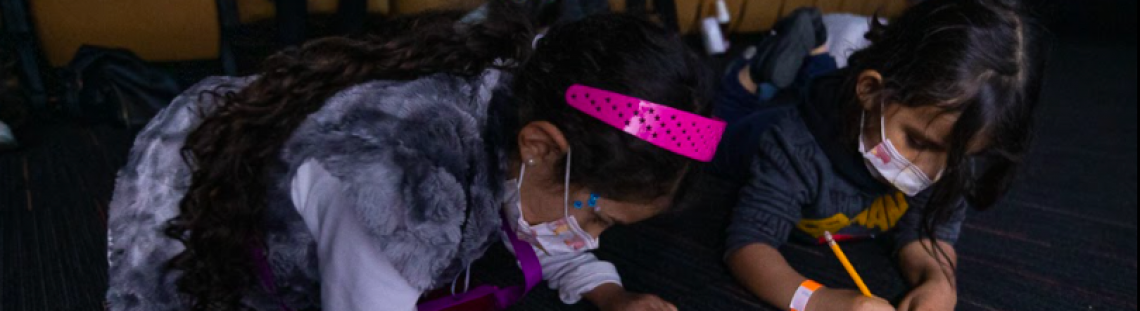 Niños dibujando 