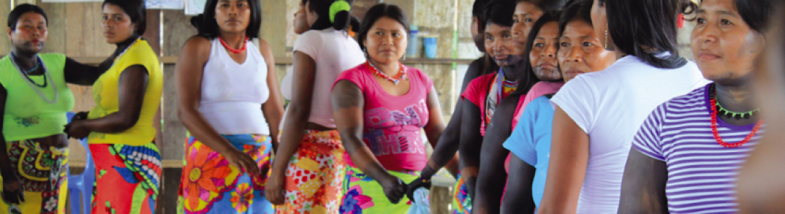 Grupo de mujeres indigenas 