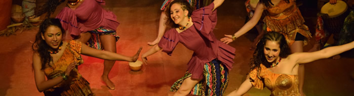 Bailarines en escena