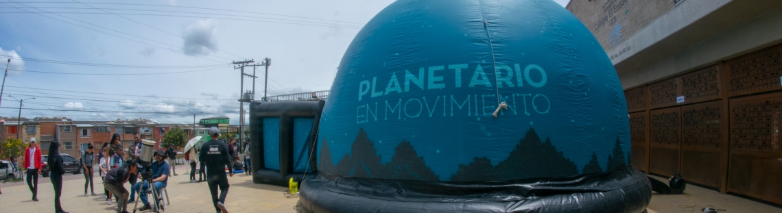 Planetario móvil en El Ensueño