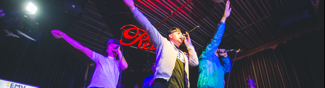 Artistas en escena durante una celebración de DC en Vivo