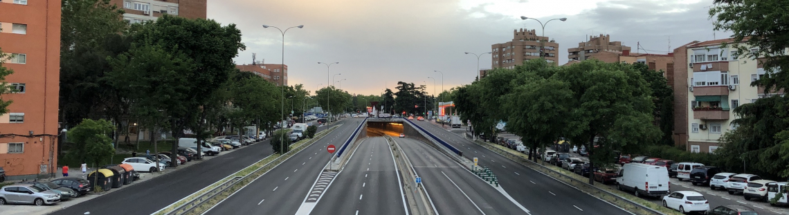 Avenida asfaltada