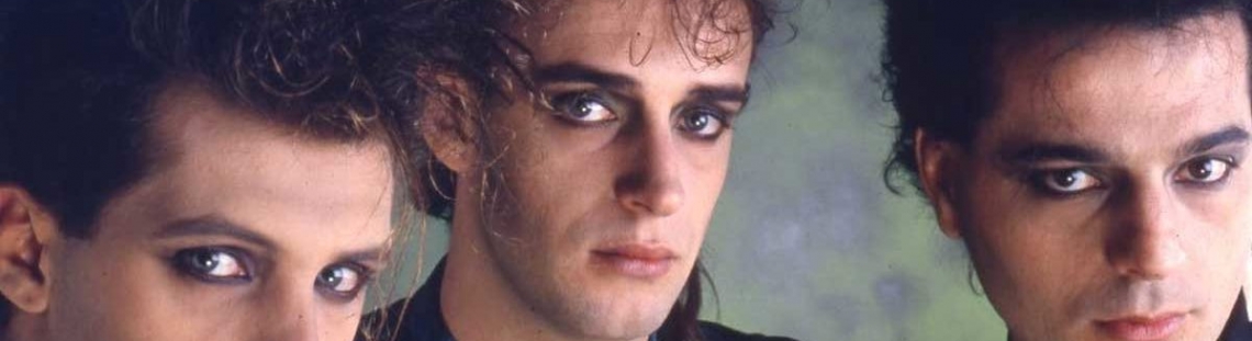 Integrantes de Soda Stereo maquillados. 