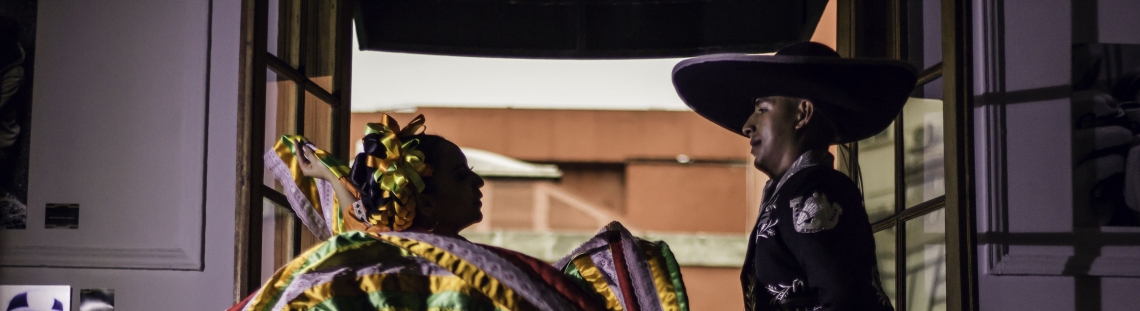 Bailarines mexicanos durante danza