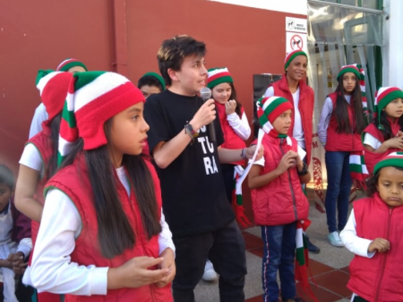 Presentación de villancicos y lectura de textos de literatura asociadas a los villancicos y la Navidad