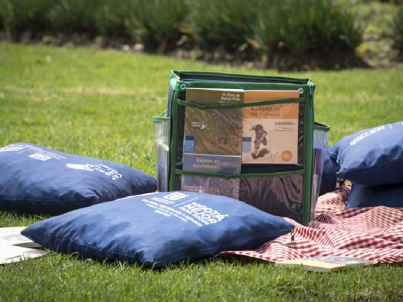 Pícnic literario en el Jardín Botánico