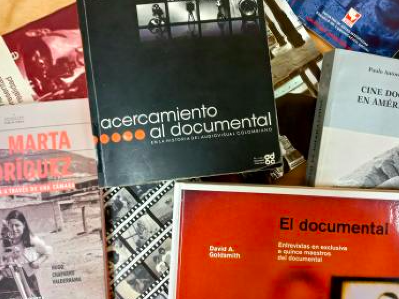 Portadas de revistas y libros de cine documental 