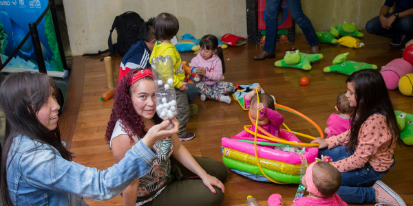 Niños jugando