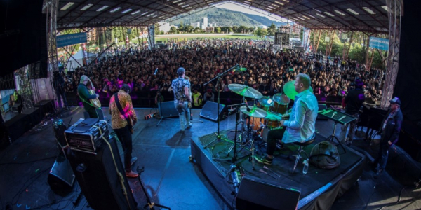 Musicos en escena durante Festival Rock al Parque 