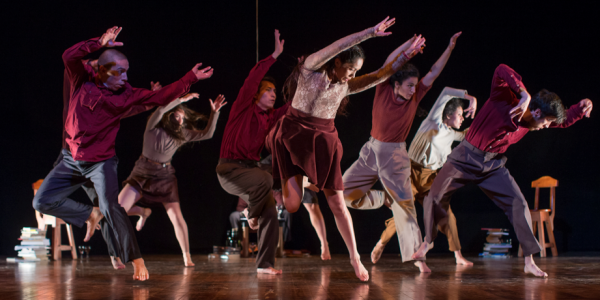 Bailarines en escena