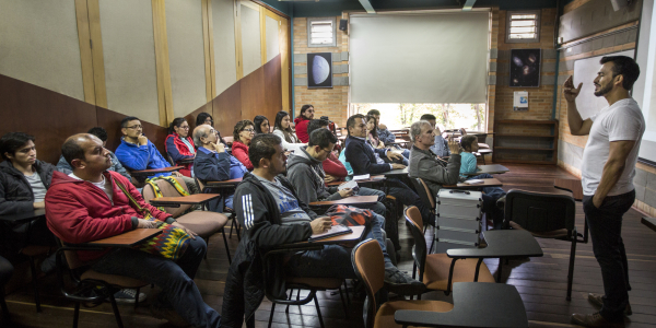 CURSO DE ASTRONOMÍA AVANZADA - SISTEMAS PLANETARIO