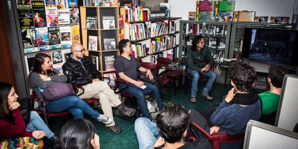 Personas participando de Lecturas de película