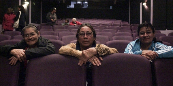 Personas mayores en la Cinemateca Distrital