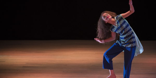 Afrojam Javeriana - mujer en escena
