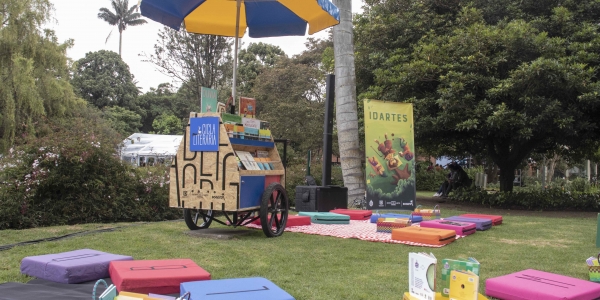 Pícnic Literario en el Jardín Botánico de Bogotá. Foto: Mauricio Franco / Fundalectura.