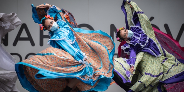 Danza folclor en el Parque Simón Bolívar