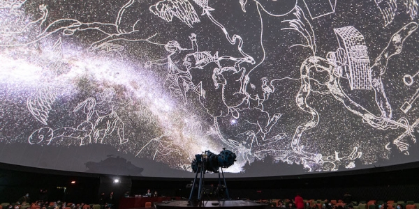 Constelaciones en el domo del Planetario de Bogotá. 