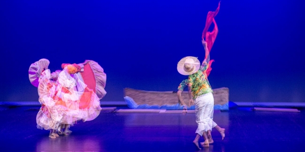 Pareja de danza folclor