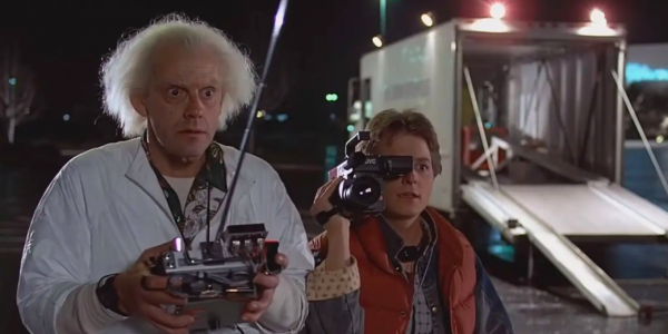 Universal Pictures Christopher Lloyd y Michael J. Fox en Regreso al Futuro