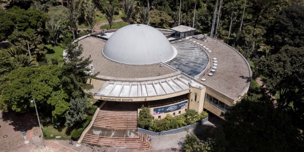 Planetario de Bogotá- fachada