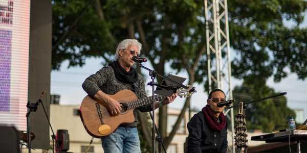 Carlos Tomás Martínez
