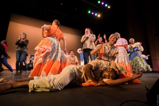 Bogotá ciudad de folclor en el Teatro Jorge Eliecer Gaitan