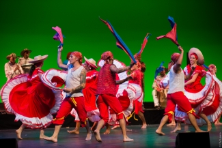 Bogotá ciudad de folclor en el Teatro Jorge Eliecer Gaitan