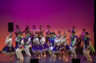 Gala lo mejor de la danza folclórica colombiana