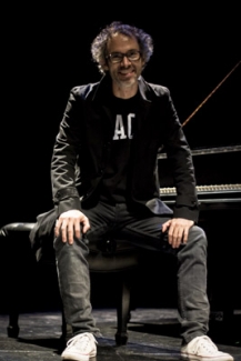 Presentación del pianista James Rhodes en el teatro Jorge Eliécer Gaitán