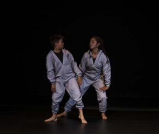 Obra Esmog de la Compañía Joven de Danza Crea