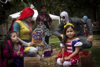 Fiesta de los niños en el Teatro El Parque