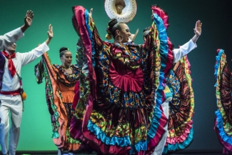 Noches de folclor colombiano en el Jorge Eliécer 