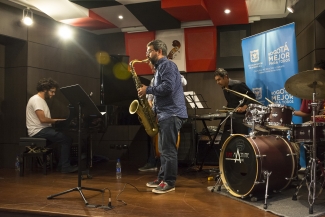 Personas participando del Taller de improvisación Jacky Terrasson Trio