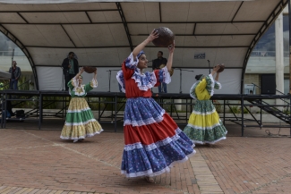 VII Festival Ciudad de Folclor -  CDC El Porvenir.
