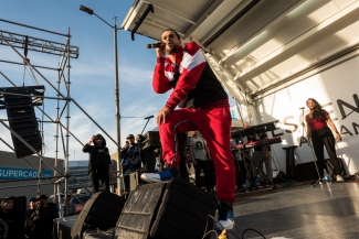 Serenata Rap en el Escenario Móvil