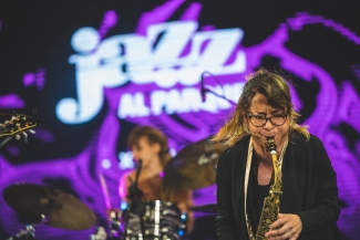 Yamile Burich & Ladies Jazz