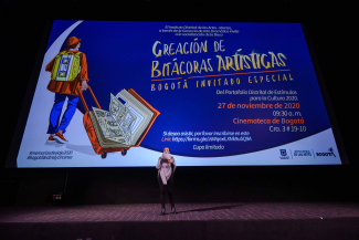Becas de creación de bitácoras artísticas.